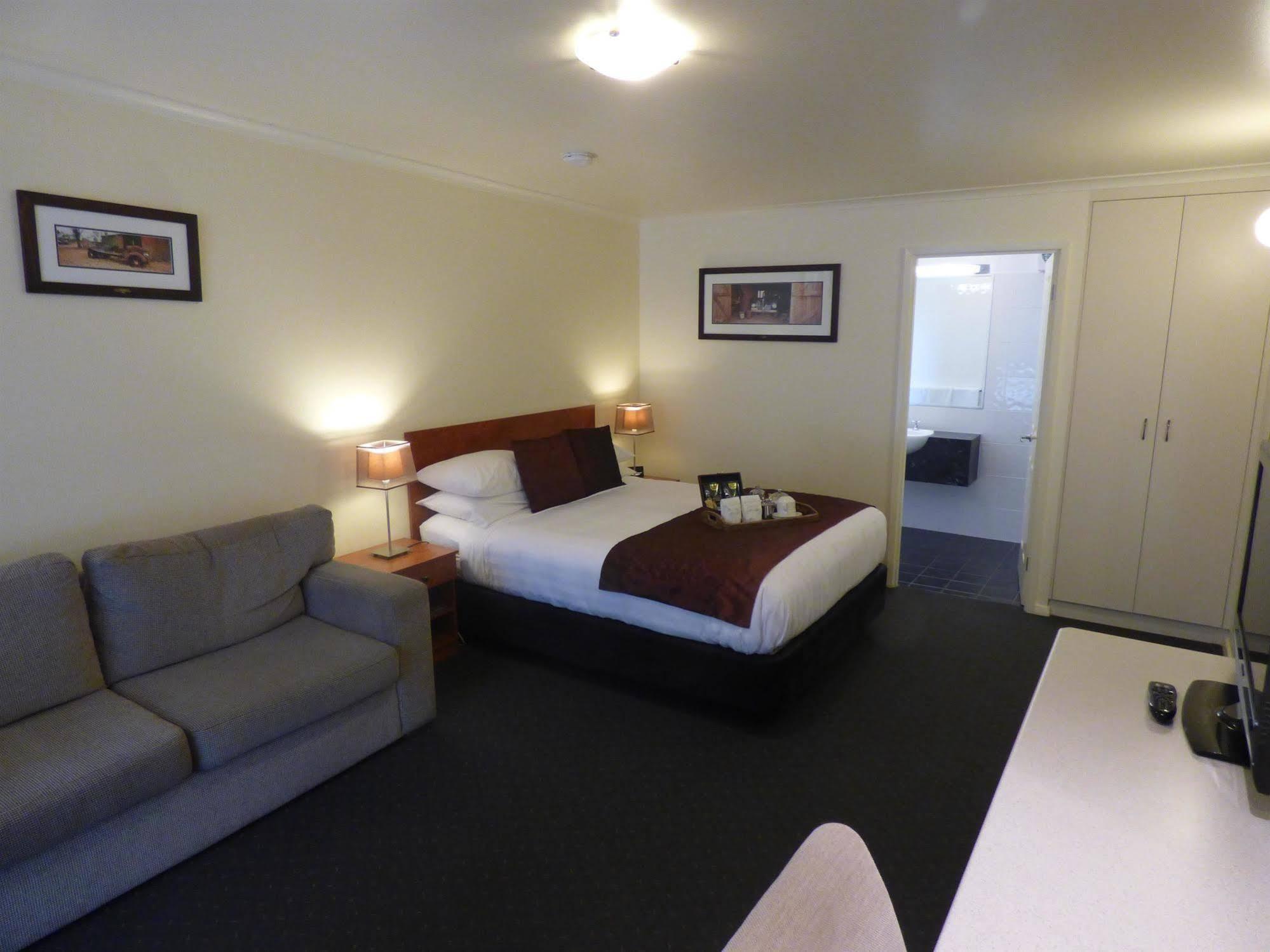 Beechworth Motor Inn Bagian luar foto