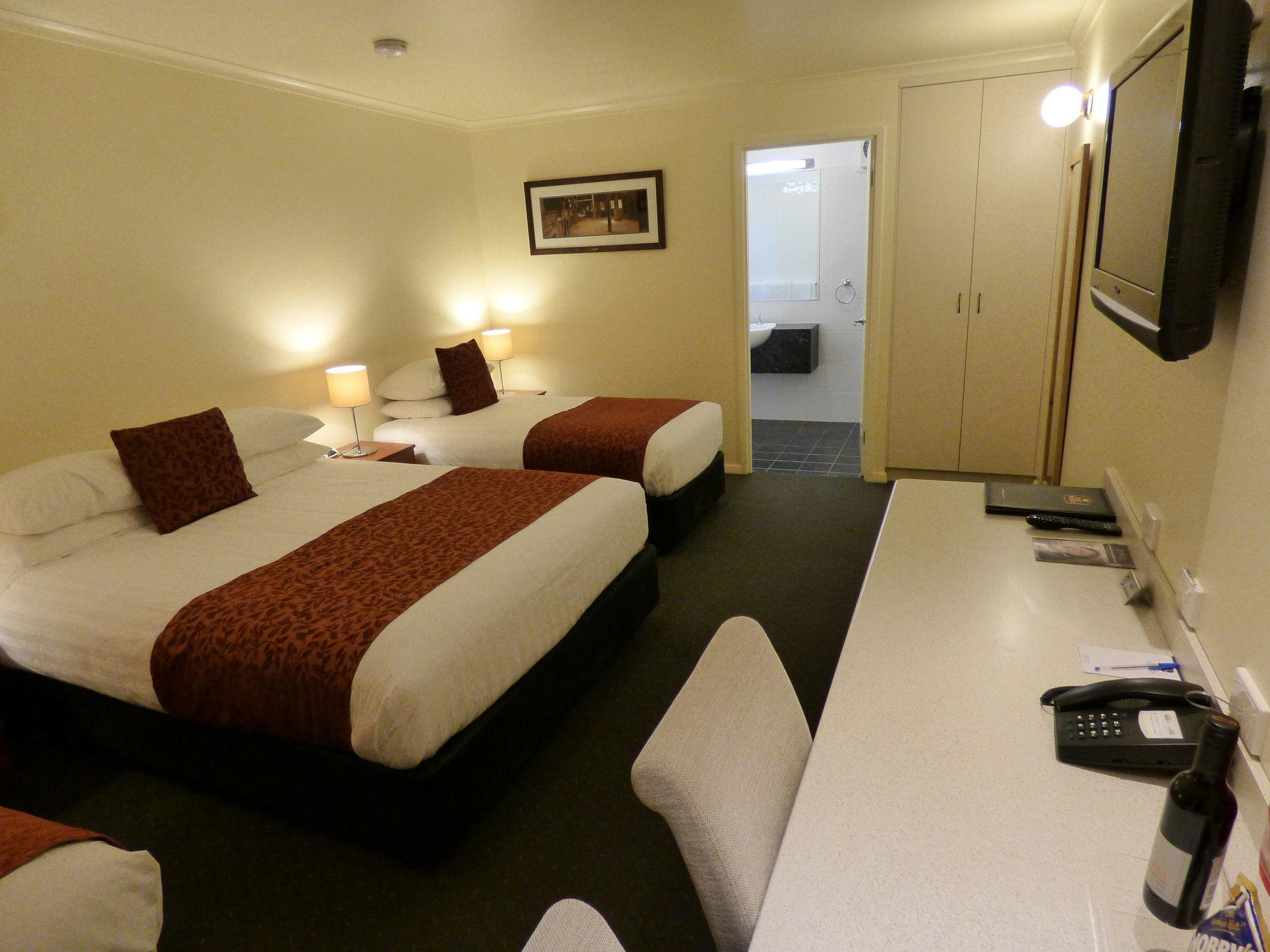 Beechworth Motor Inn Bagian luar foto